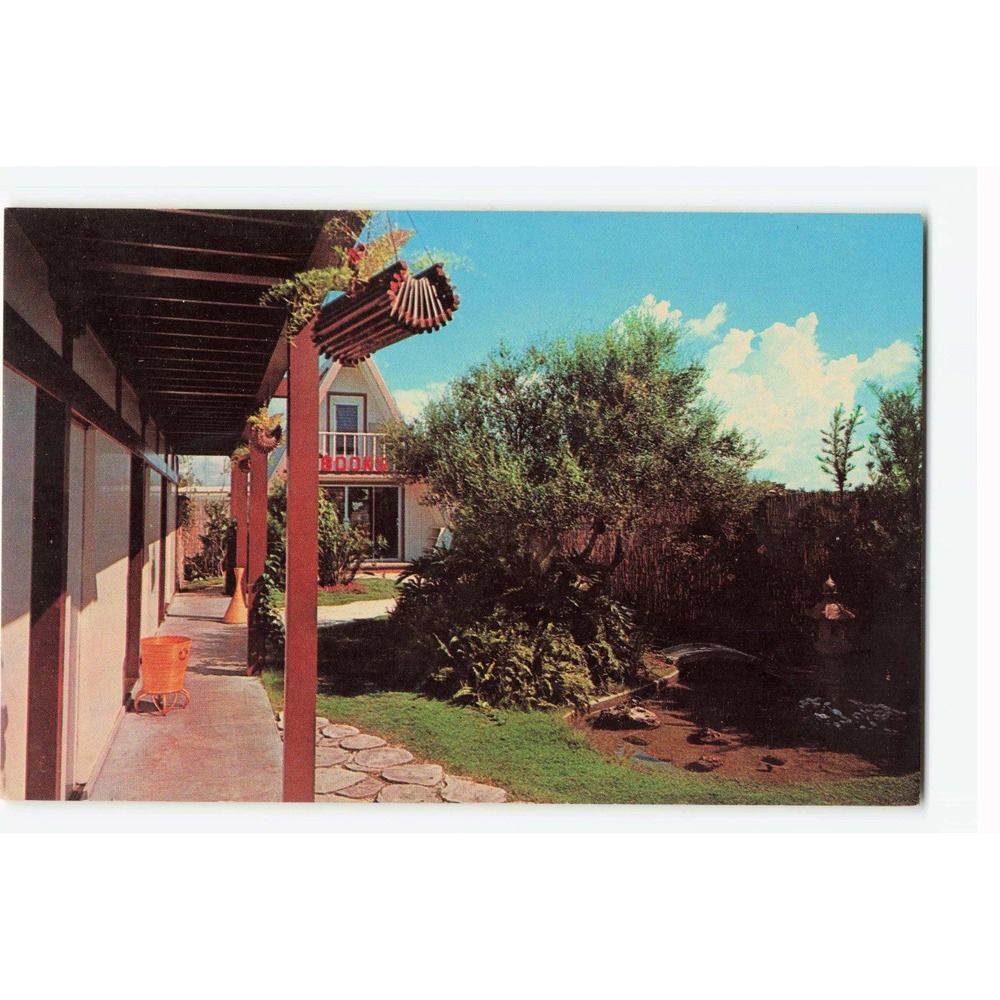 Vintage Postcard Oriental Garden Sea Horse Shop Sanibel Island Florida 51149-B